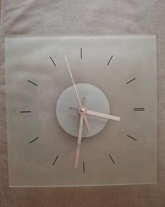 Orologio in vetro da parete Ikea Skoj