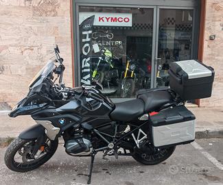 Bmw R 1250 GS INTERAMENTE FINANZIABILE €179,99