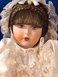 bambola in ceramica bicquit