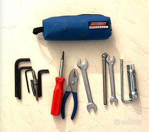 Kit Attrezzi in pollici CruzTOOLS per Harley