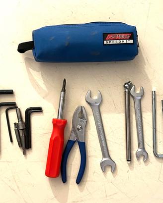 Kit Attrezzi in pollici CruzTOOLS per Harley
