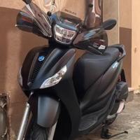 Piaggio Medley 125 sport
