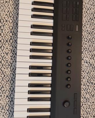 Pianola komplete kontrol A49