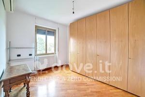Appartamento di 85 m² con 3 locali e posto auto a 