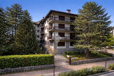 4 LOCALI A SONDRIO