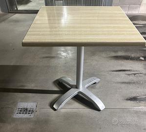 Sedie e tavoli da esterno