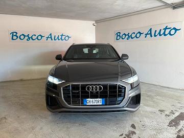 AUDI Q8 Q8 50 TDI 286 CV quattro tiptronic Sport