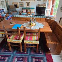 Arredamento completo sala/taverna.