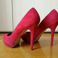 SCARPE ELEGANTI IN CAMOSCIO ROSSE BERSHKA
