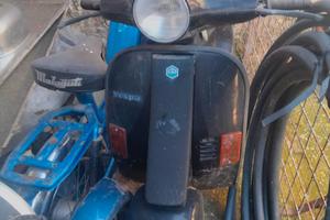 vespa per pezzi di ricambio