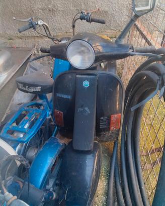 vespa per pezzi di ricambio