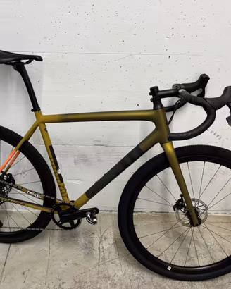 Bici gravel specialized crux expert tg 56