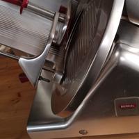 Affettatrice professionale BERKEL