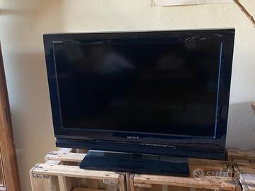 TV SONY LCD 16'