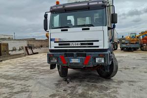 iveco eurotrakker 
