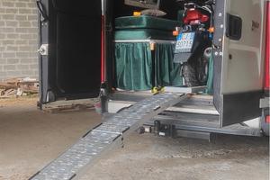 Porta moto interno da Garage per Camper + Rampa 