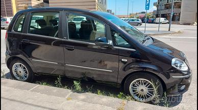 Lancia musa 1.3 Mjt diva 2012 motore nuovo