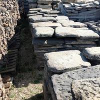 Basole antiche in pietra vulcanica