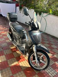 Aprilia scarabeo 125 cc 2009 - 6500 km