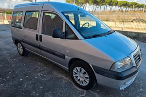Fiat Scudo 2.0 JTD/9 posti Combi 9 p.ti Comfort