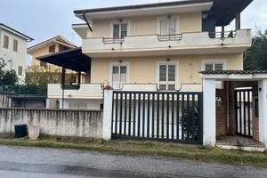 Appartamenti / villa