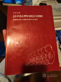 Lo sviluppo dell'uomo di Keith Moore