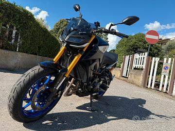 Yamaha MT-09 SP 2019 - Ohlins, Spark titanio