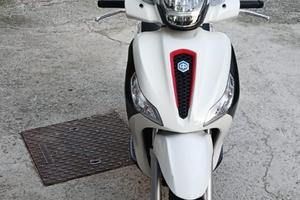 Medley piaggio  125