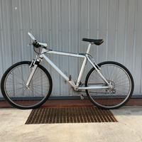 Mountain bike 26 con forcella ammortizzata