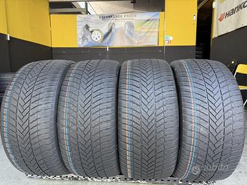 4 Gomme 285/40R21 Bridgestone Invernali 85%residui