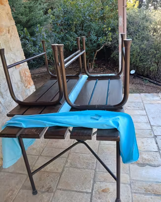 tavolo da giardino con n° 2 panche