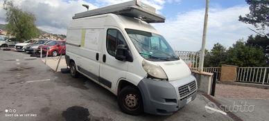 Fiat ducato con tenda