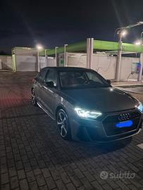 AUDI A1 2ª serie - 2022