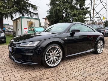 Audi TT Coupé 2.0 TFSI quattro S tronic line