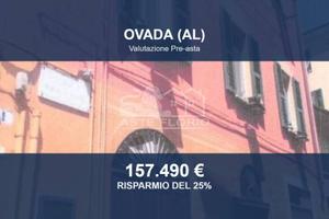 Immobile in asta di 130 m² con più di 5 locali a O