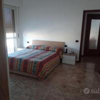 Camera Matrimoniale e Sinngola arredata