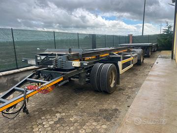 Rimorchio scarrabile e ribaltabile