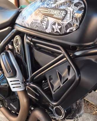 Para motore  bull bar ducati scrambler 