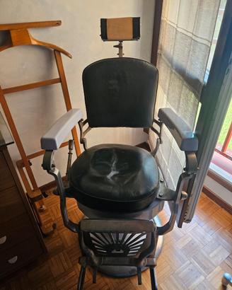 Sedia vintage barbiere
