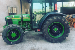 John Deere 5510