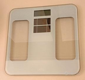 bilancia laica solare pesa persone 