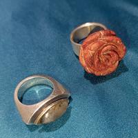 Lotto 2 anelli argento 925 corallo rosso e pietra 