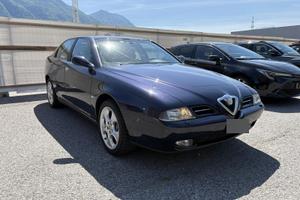 Alfa Romeo 166