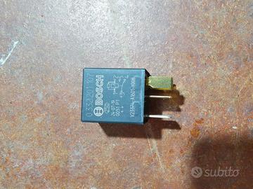 RELE' BOSCH 0332201107