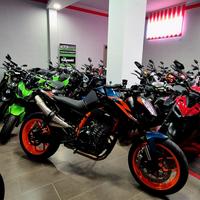 KTM DUKE 890 R UNIPRÒ PARI A NUOVO