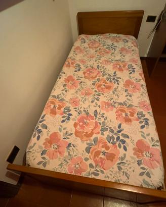 Cornice letto