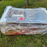 lavandino in acciaio 