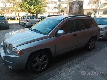 auto  jeep 4x4 Compass  200 di cilindrata 