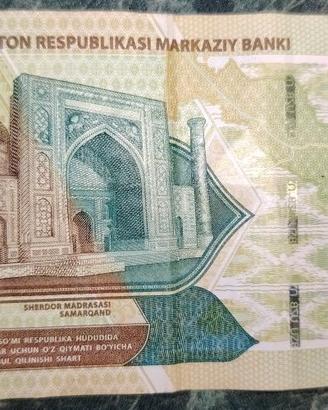 Banconote e monete Uzbekistan e dal mondo