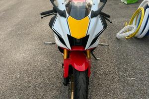 Yamaha R7 60 anniversario